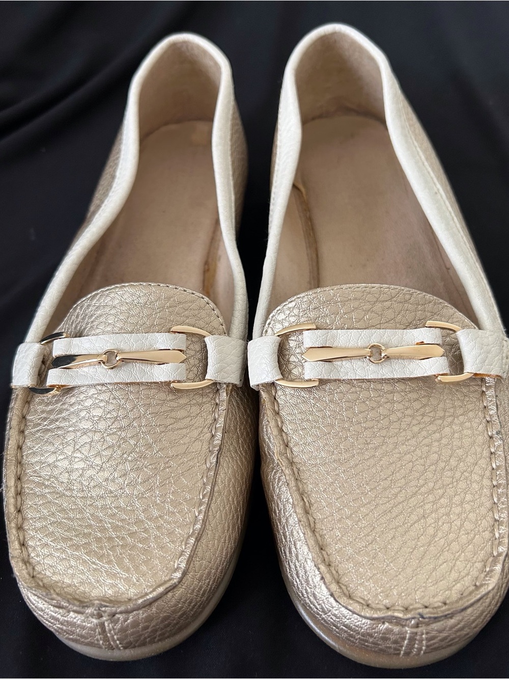 Aerosoles Metallic Gold and White Loafers with Gold Accent - 8.5M